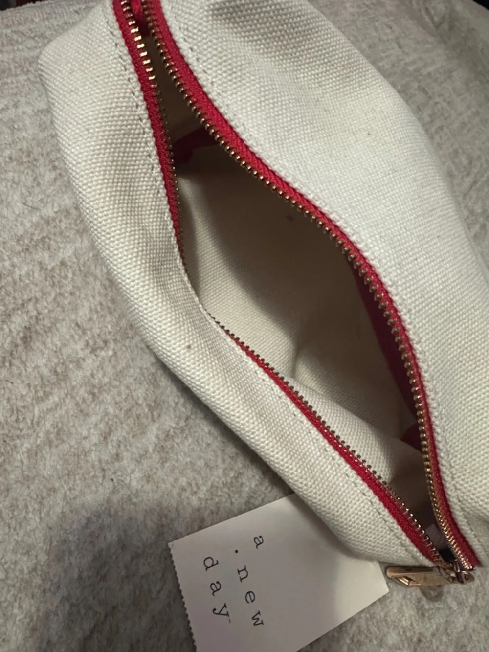 Canvas Heart-Eyes Cosmetic Pouch in Ivory and Red